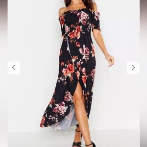 Boohoo off shoulder floral dress NWT